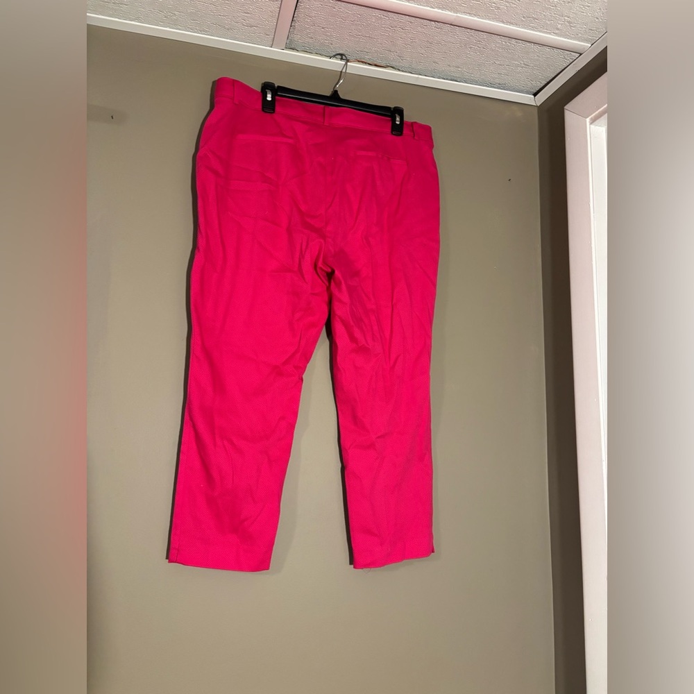 Rafaella Textured Capri - Picture 4 of 5